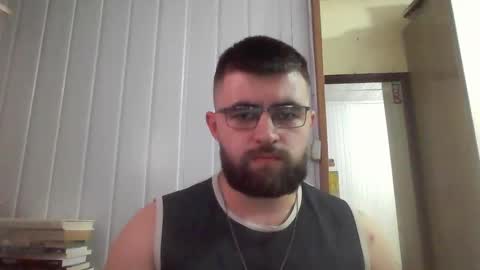 Snapshot of hairy_man_69_ chatting on December 30, 12:54 am horny online show from December 30, 12:54 am