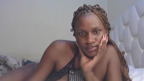 Snapshot of hairy_pussy702282 chatting on July 25, 4:15 pm hairy_pussy702282 online show from July 25, 4:15 pm
