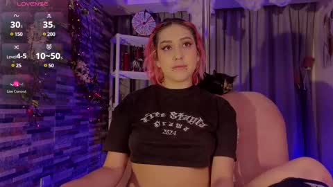 Snapshot of hairyandsexysalma chatting on January 6, 8:24 am SALMA  online show from January 6, 8:24 am