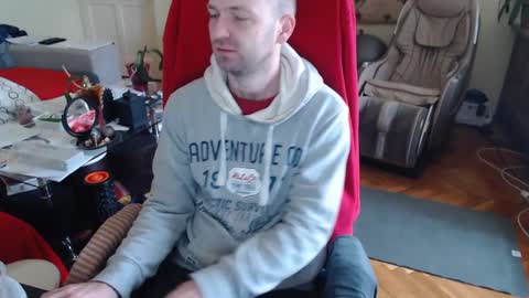 Puppy3 StockyDaddiesmusclebearsbeefybigmans online show from December 10, 9:23 am