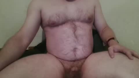 hairychest222141 online show from September 30, 4:39 am