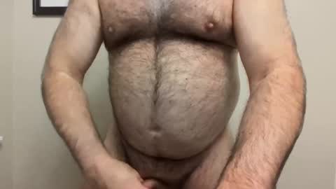 Snapshot of hairydaddreams chatting on November 30, 7:12 am hairydaddreams online show from November 30, 7:12 am