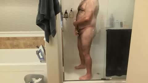 Snapshot of hairydaddreams chatting on February 3, 2:11 pm hairydaddreams online show from February 3, 2:11 pm