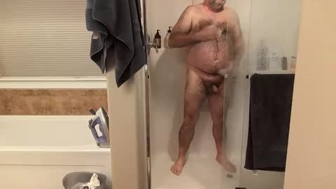 Snapshot of hairydaddreams chatting on February 4, 2:12 pm hairydaddreams online show from February 4, 2:12 pm