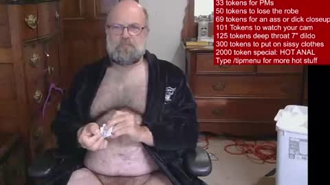 Snapshot of hairydaddybear69 chatting on June 10, 12:15 pm HairyDaddyBear69 online show from June 10, 12:15 pm