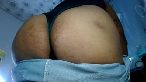 hairygirl83 online show from June 23, 1:14 am