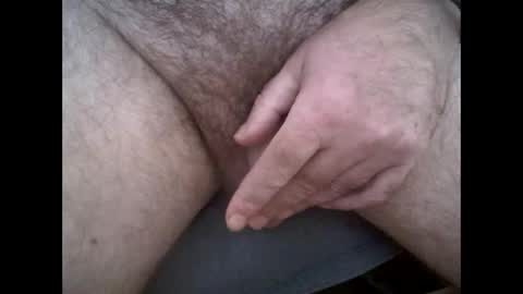 Snapshot of hairyman007 chatting on October 29, 11:01 am hairyman007 online show from October 29, 11:01 am