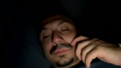 Snapshot of hairyman30000 chatting on February 18, 7:10 am hairyman30000 online show from February 18, 7:10 am