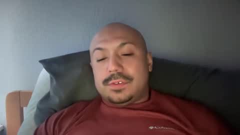 Snapshot of hairyman30000 chatting on March 2, 1:15 am hairyman30000 online show from March 2, 1:15 am