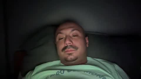 Snapshot of hairyman30000 chatting on March 2, 4:28 am hairyman30000 online show from March 2, 4:28 am