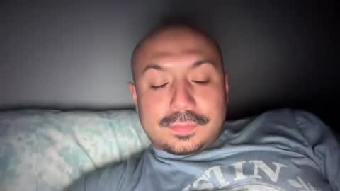 Snapshot of hairyman30000 chatting on March 4, 2:06 am hairyman30000 online show from March 4, 2:06 am