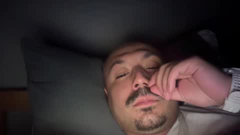 Snapshot of hairyman30000 chatting on March 7, 4:57 am hairyman30000 online show from March 7, 4:57 am