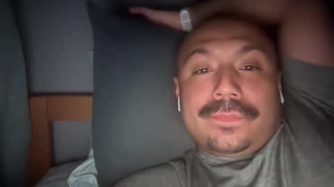 Snapshot of hairyman30000 chatting on March 10, 5:43 am hairyman30000 online show from March 10, 5:43 am