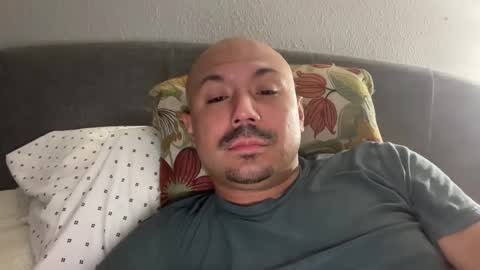 Snapshot of hairyman30000 chatting on October 9, 1:58 am hairyman30000 online show from October 9, 1:58 am