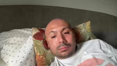 Snapshot of hairyman30000 chatting on October 12, 11:26 pm hairyman30000 online show from October 12, 11:26 pm