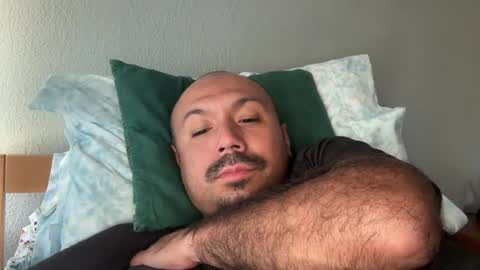 Snapshot of hairyman30000 chatting on July 8, 12:26 am hairyman30000 online show from July 8, 12:26 am