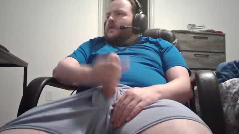 Snapshot of hairymikey chatting on April 26, 7:50 am hairymikey online show from April 26, 7:50 am