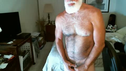 Snapshot of hairypecsguy chatting on July 7, 6:47 am Hairy pecs online show from July 7, 6:47 am