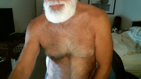Snapshot of hairypecsguy chatting on July 20, 6:06 am Hairy pecs online show from July 20, 6:06 am