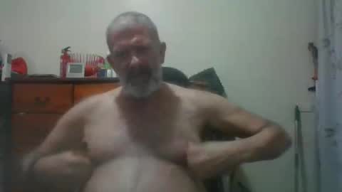 Snapshot of hairypigsyd chatting on September 21, 6:20 pm HairyPigSyd online show from September 21, 6:20 pm