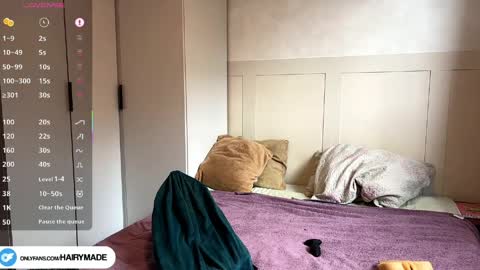 hairy and short online show from April 15, 1:40 pm