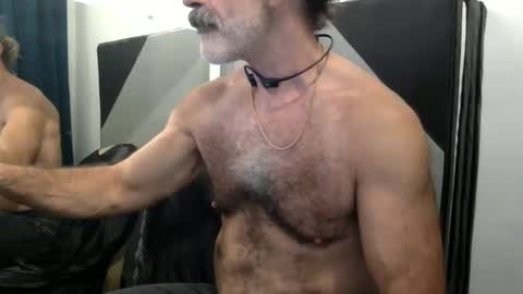 Snapshot of hairytonkas chatting on September 16, 1:50 am HairyTonkas online show from September 16, 1:50 am