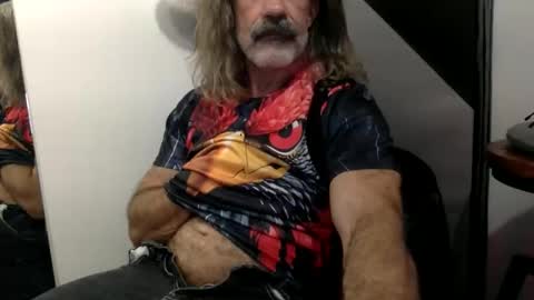 Snapshot of hairytonkas chatting on January 9, 3:09 am HairyTonkas online show from January 9, 3:09 am