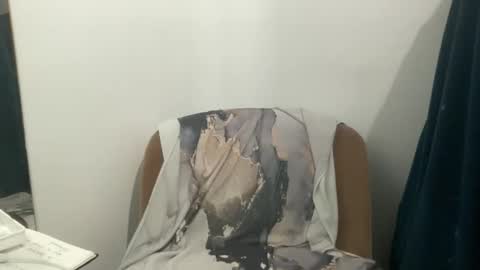 Snapshot of hairytonkas chatting on April 12, 1:32 am HairyTonkas online show from April 12, 1:32 am