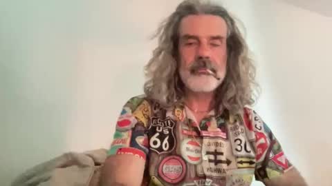 Snapshot of hairytonkas chatting on May 3, 8:04 pm HairyTonkas online show from May 3, 8:04 pm