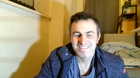 Snapshot of hakfin666 chatting on April 25, 4:15 am hakfin666 online show from April 25, 4:15 am