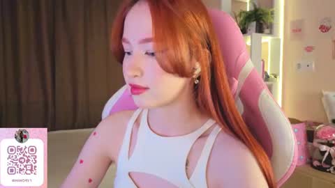 Snapshot of hakory1 chatting on June 14, 3:47 pm Alisha online show from June 14, 3:47 pm