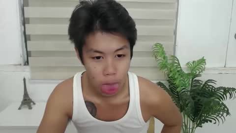 haku020485 online show from January 11, 1:05 pm