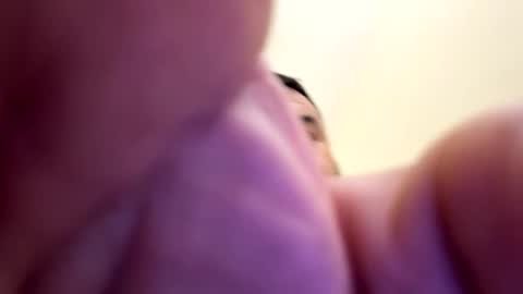 halebb online show from October 18, 8:20 pm