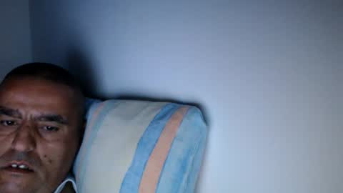 Snapshot of haled_77 chatting on June 15, 7:10 am haled_77 online show from June 15, 7:10 am