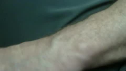 Snapshot of hamhead71 chatting on June 21, 10:40 am hamhead71 online show from June 21, 10:40 am