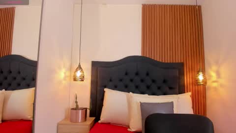 Snapshot of hamilton_1 chatting on October 29, 9:38 pm Hamilton online show from October 29, 9:38 pm