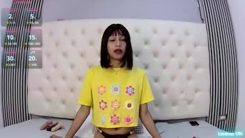 Snapshot of hamsel_dallas chatting on June 1, 1:13 pm Hamsel online show from June 1, 1:13 pm