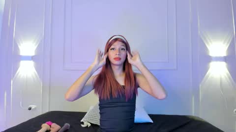 Snapshot of hamsel_dallas chatting on June 9, 8:20 pm Hamsel online show from June 9, 8:20 pm
