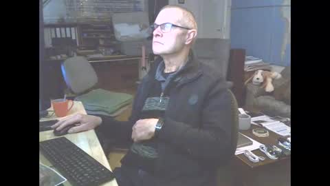 Prefer men 80 online show from December 30, 9:08 pm