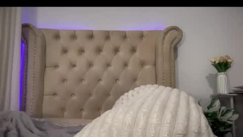 Snapshot of hana_be69 chatting on July 16, 6:58 pm hana_be69 online show from July 16, 6:58 pm