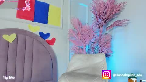 hanaahquinn online show from June 27, 11:37 am