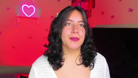 Snapshot of hanah_bakeer chatting on May 11, 2:01 pm Hanah Montana Independent model online show from May 11, 2:01 pm