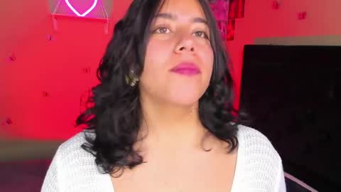 Snapshot of hanah_bakeer chatting on May 11, 2:45 pm Hanah Montana Independent model online show from May 11, 2:45 pm
