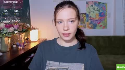 Snapshot of hanahwoods chatting on April 25, 2:58 am hanahwoods online show from April 25, 2:58 am