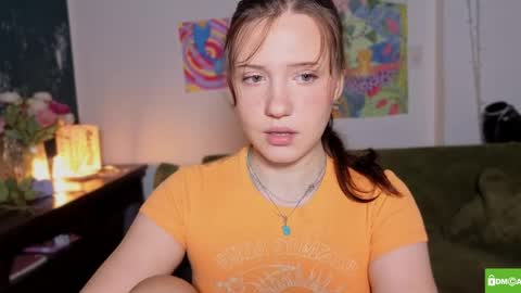 Snapshot of hanahwoods chatting on May 11, 12:05 am hanahwoods online show from May 11, 12:05 am