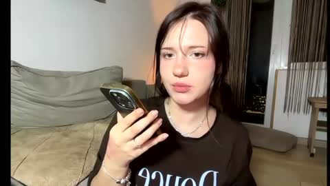 Snapshot of hanahwoods chatting on July 22, 6:54 pm hanahwoods online show from July 22, 6:54 pm