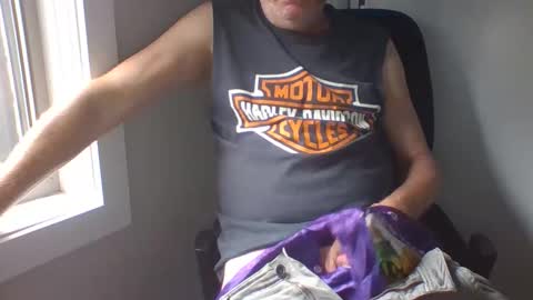 hand_ball_32 online show from March 16, 12:17 am