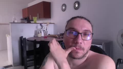 Snapshot of handicappedsex chatting on July 28, 12:48 pm my only tetraking Charly QuadriplegicMy Feet Havent Walked For 30 Years They Are Soft They Are Holy online show from July 28, 12:48 pm