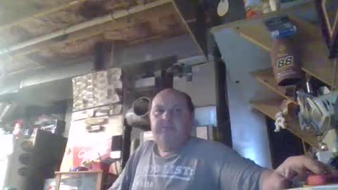 naked man online show from March 29, 2:33 am