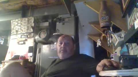 naked man online show from June 21, 1:41 am